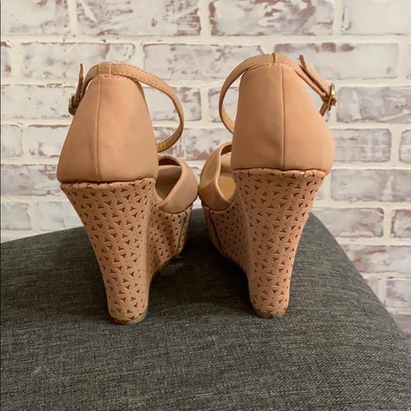 Breton tan wedge sandals - Picture 4 of 4